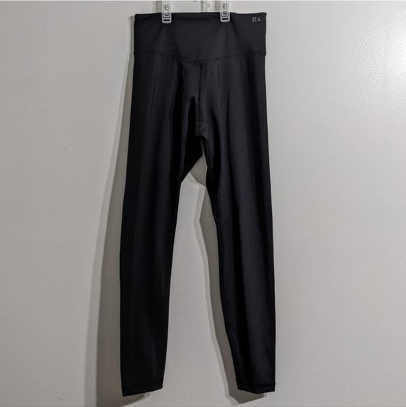 Free Assembly Women's Black Super Soft 7/8 Leggings, Size Small, New With Tag - Picture 7 of 10